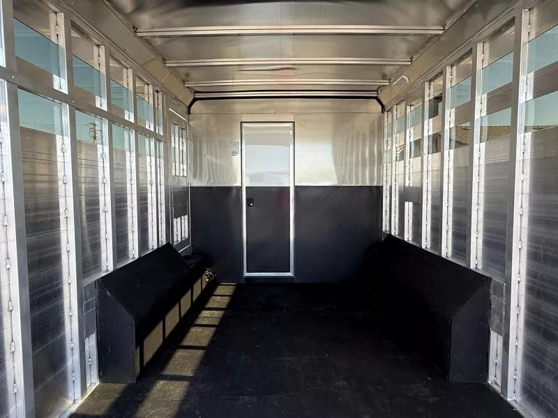 2026 Merhow Longhorn 8014 LQ Stock Trailer - Image 19