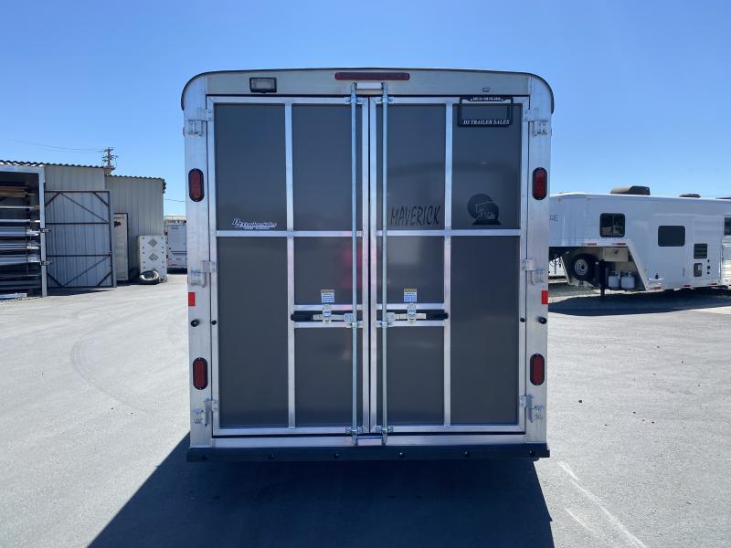 2025 Maverick Lite DX – Enclosed 3-Horse - Image 17