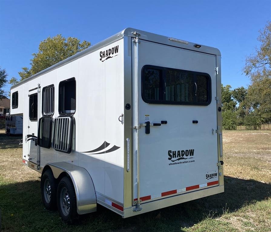 2012 Lakota Charger 3 Horse Gooseneck Trailer - Image 6
