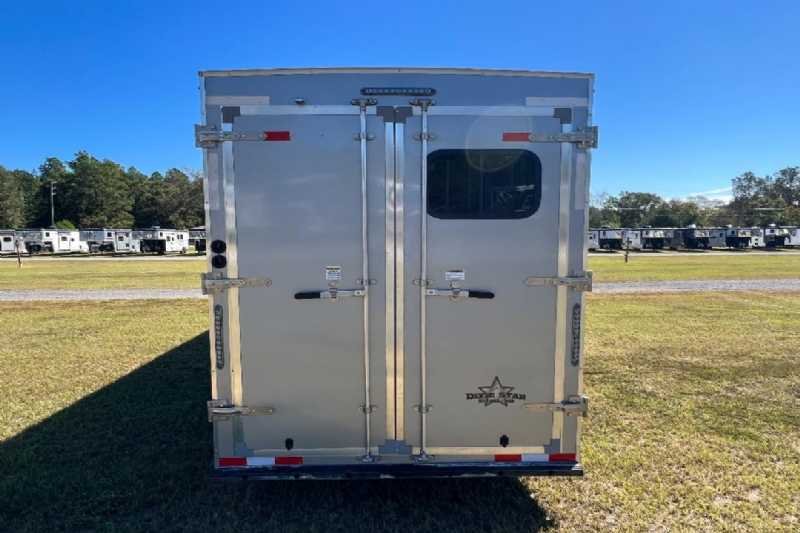 2024 Harmar Dixie Outlaw 7310LQ 3 Horse Gooseneck Trailer - Image 4