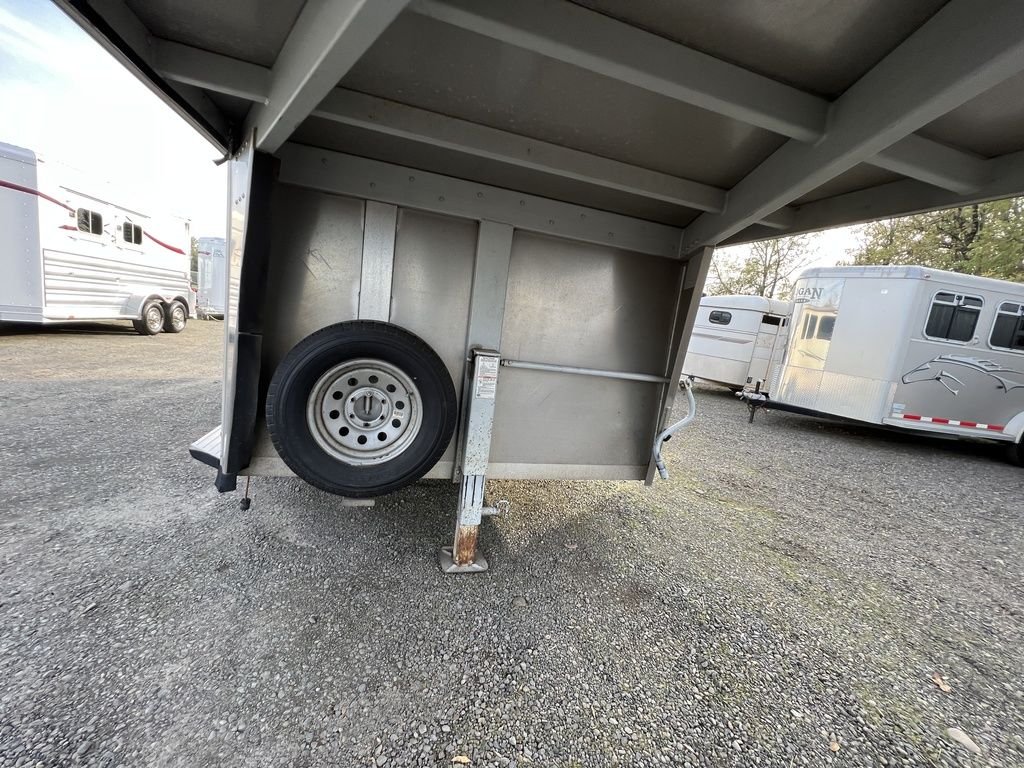 2006 SilverLite Freedom 3 Horse Gooseneck Trailer - Image 16