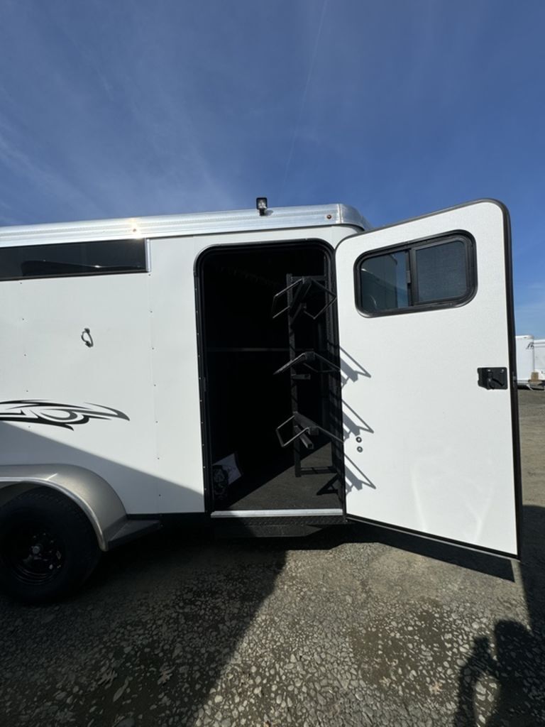 2025 Logan Coach Crossfire 3 Horse Bumper Pull - Image 13