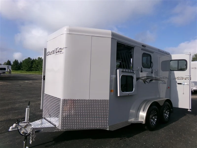 2026 Trails West 2 Horse Adventure MX Titanium Package Gooseneck - Image 4