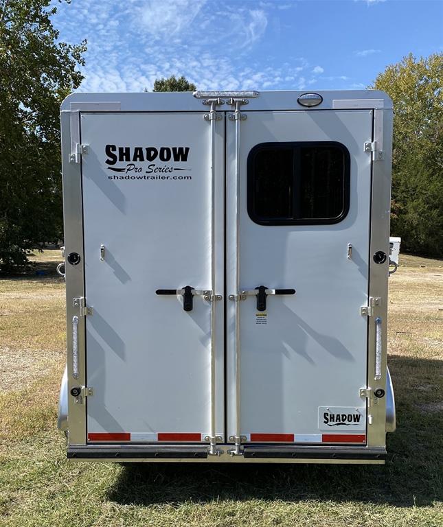 2024 Shadow Trailer 3 Horse Slant PRO SERIES Bumper Pull - Image 8
