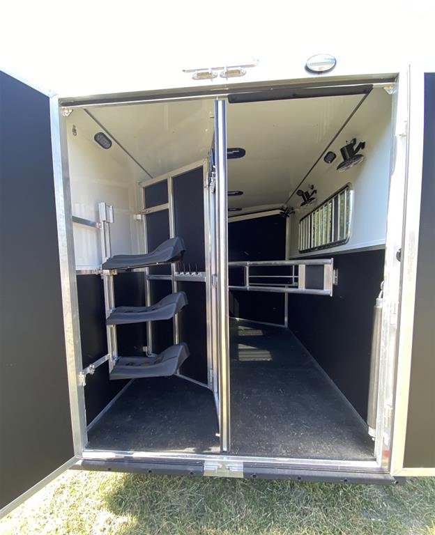 2024 Shadow Trailer 3 Horse Slant PRO SERIES Bumper Pull - Image 14