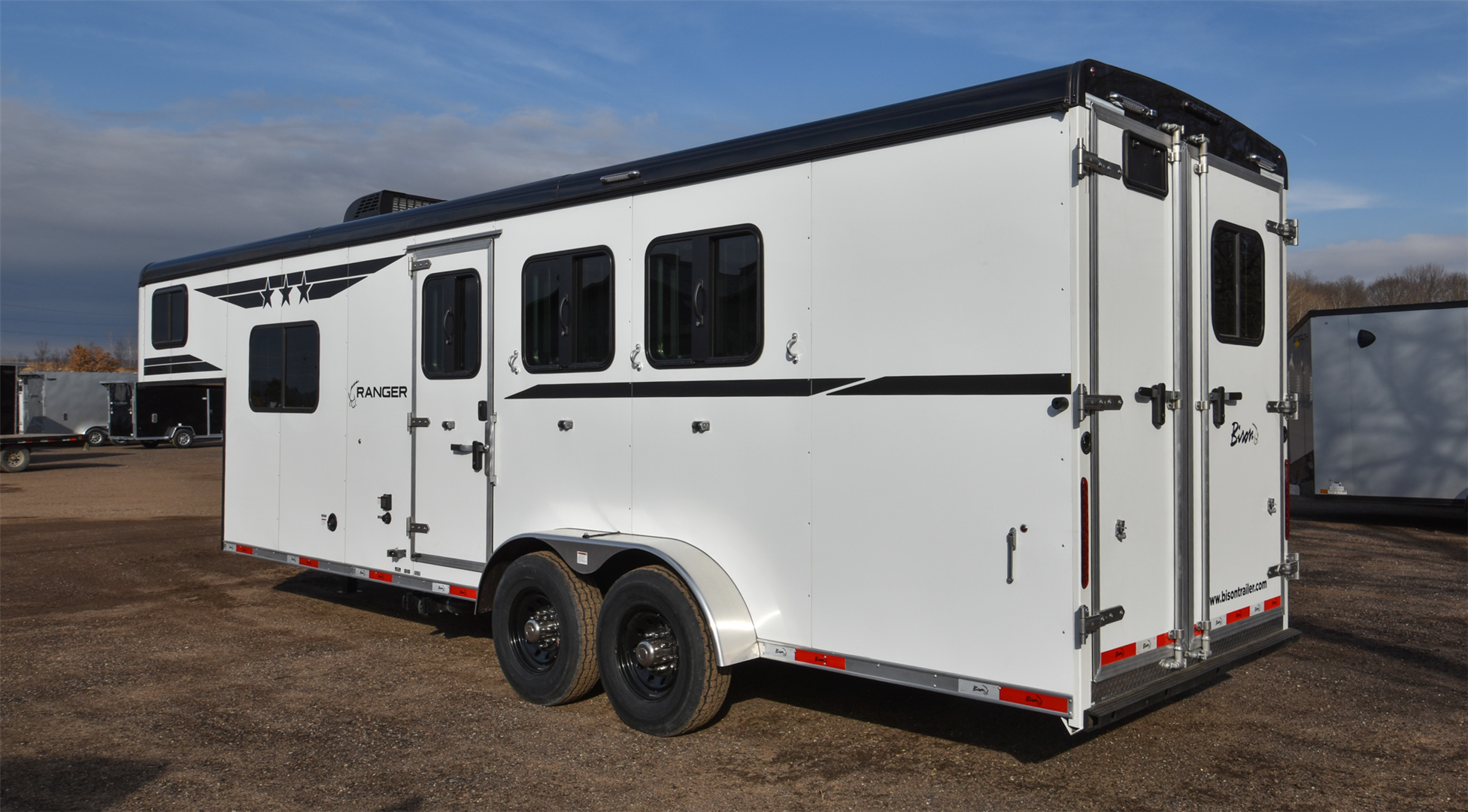 2025 Bison Trailer Ranger 7308 Gooseneck - Image 4