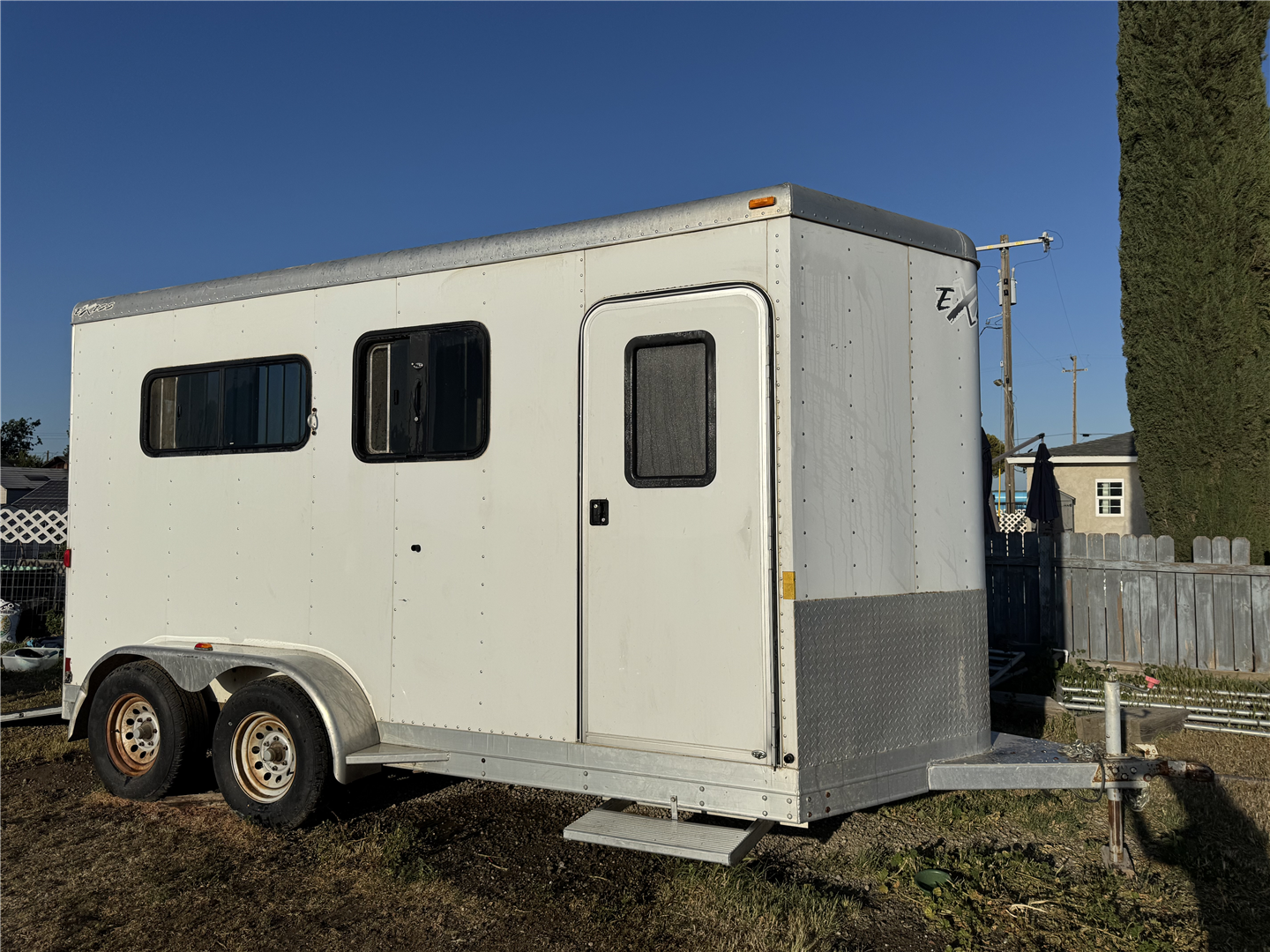 2008 Exiss EVENT 2 Horse Straight Load Bumper Pull - Image 2