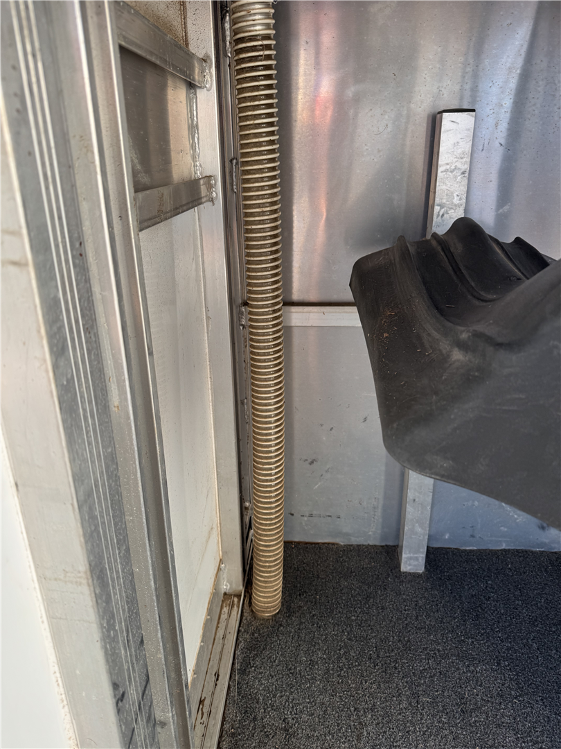 2008 Exiss EVENT 2 Horse Straight Load Bumper Pull - Image 15